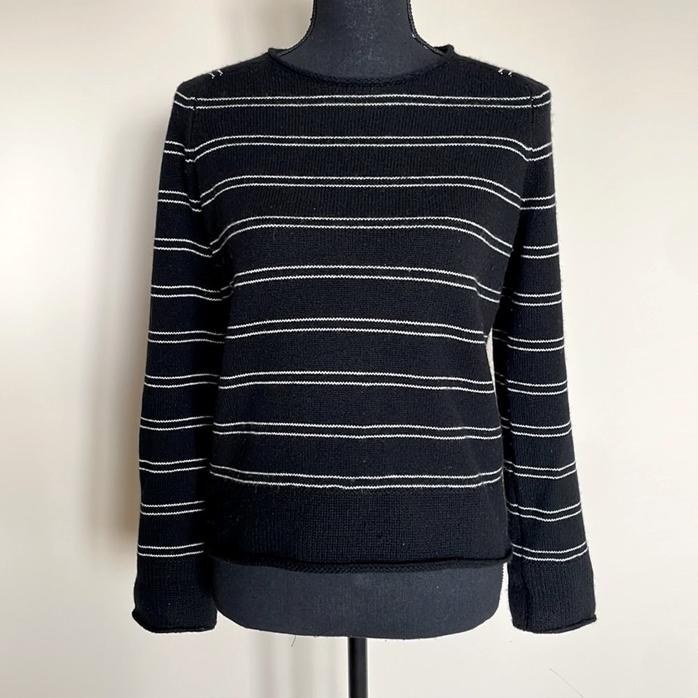Vince black/white striped sweater